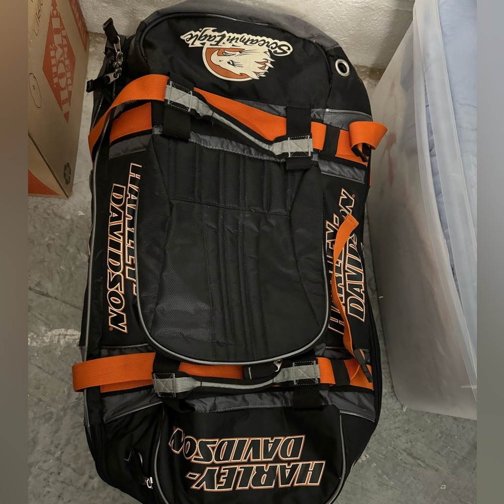 HARLEY DAVIDSON TRAVEL BAG🖤🧡🏍️